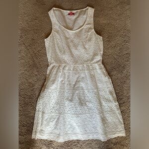 Elle White Dress Size 10
